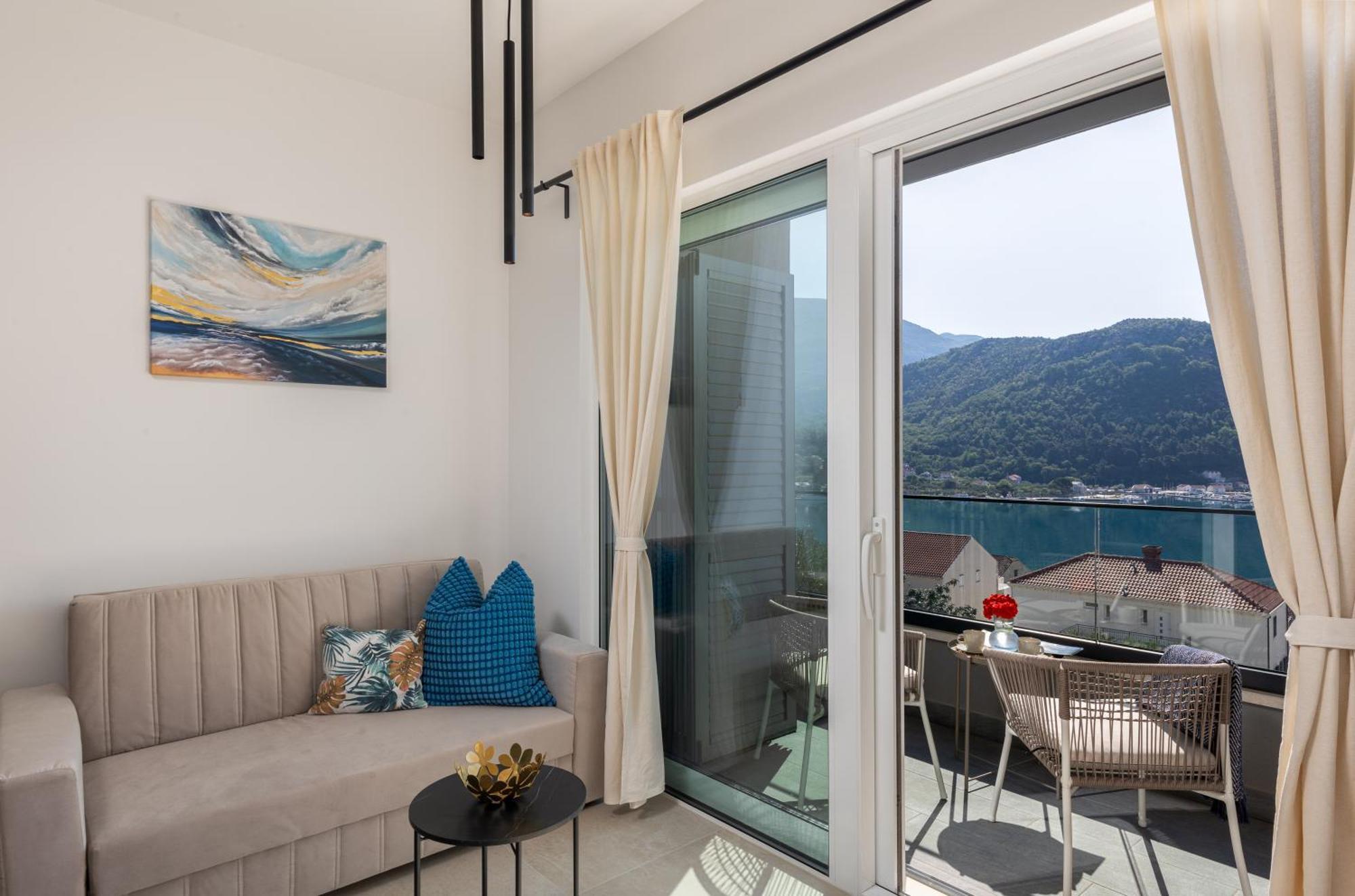 Luxury Apartments Blue Moon - New Apartments سلانو المظهر الخارجي الصورة